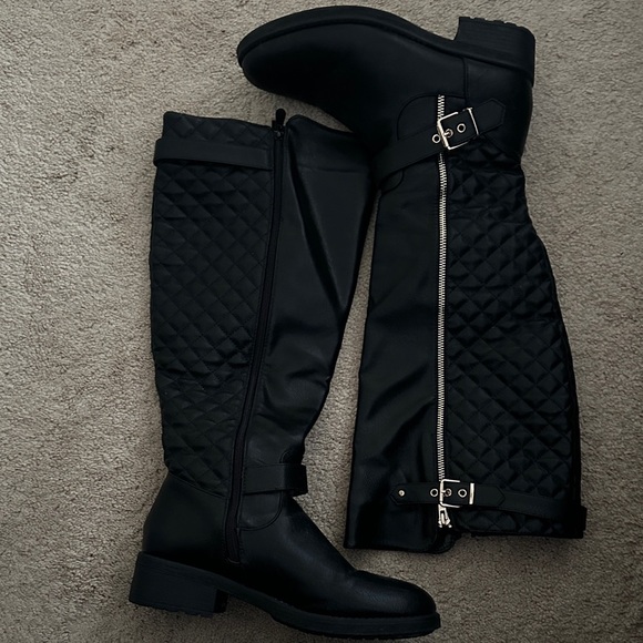 Dream Pairs Shoes - DREAMPARIS size 10 women’s riding boots - black and gold